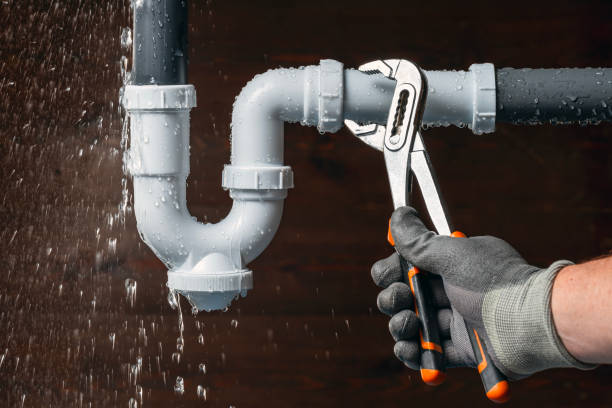 Professional Gas Line Repair technician working in Sheldonville, MA